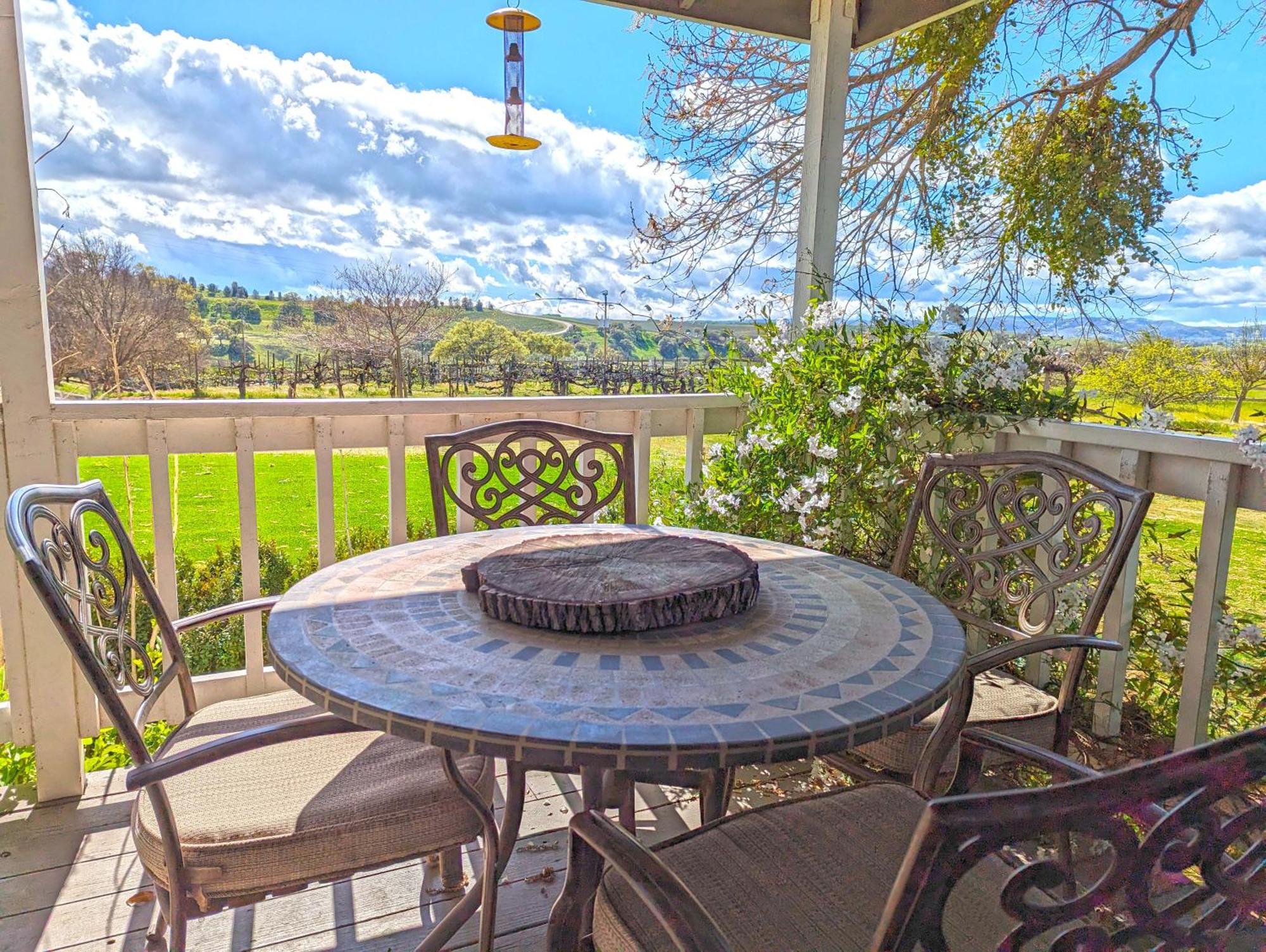 The Vineyard Farmhouse Villa パソロブレス エクステリア 写真
